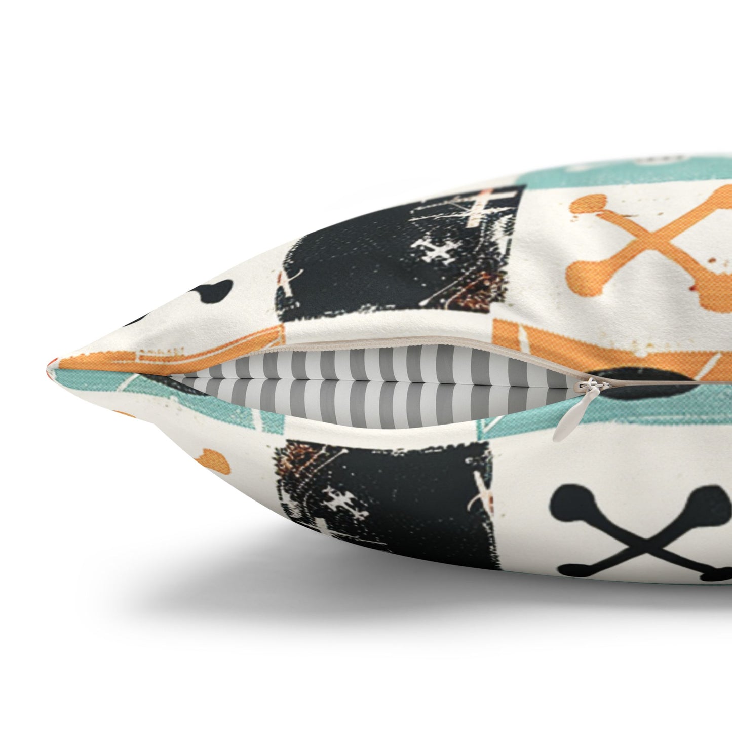 Pirates skulls - Faux Suede Pillowcase