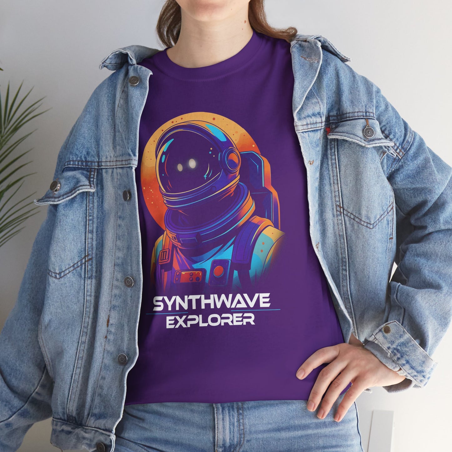 Synthwave Explorer Close Up t-shirt with grid and neon sun, retro sci-fi look