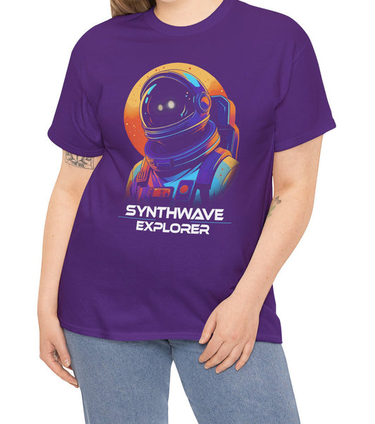 Gold Synthwave Explorer t-shirt with stars and neon sun, retro sci-fi look BimBangDesign